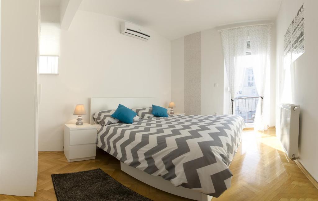 Zdjęcie z galerii obiektu Apartments with WiFi Zagreb - 14045 w Zagrzebiu