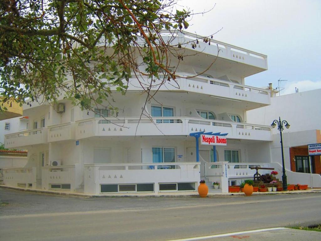 Budynek, w którym mieści się aparthotel