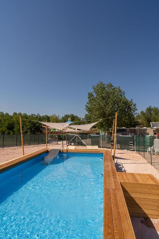 Club del Sole Romagna Family Resortの敷地内または近くにあるプール