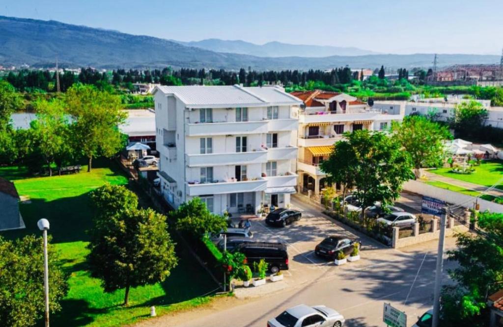 Apartments Vinko - Apartamento Con Balcón