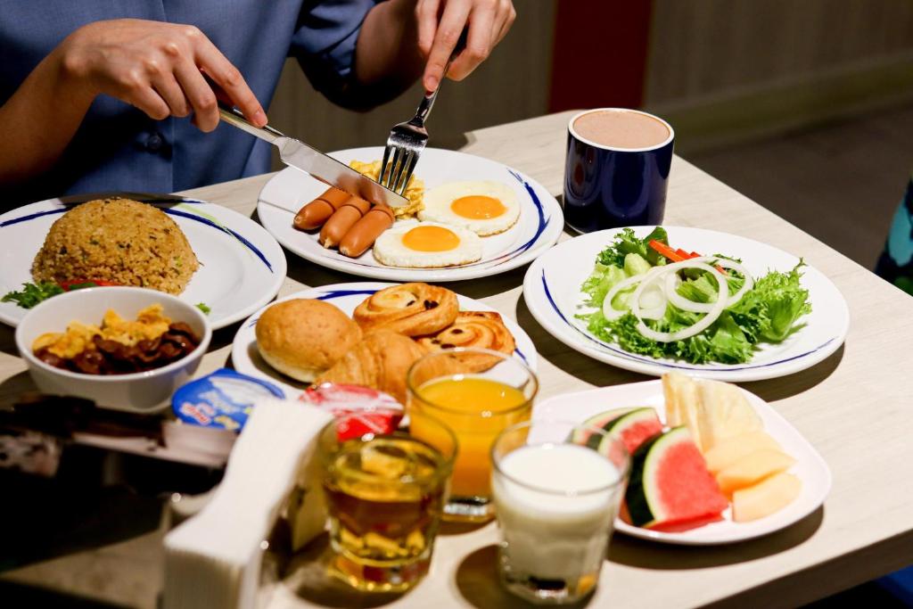 Holiday Inn Express Bangkok Sukhumvit 11 by IHG - Resim 39