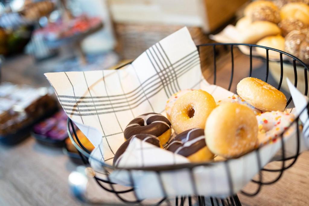 PREMIER SUITES Antwerp - Resim 22