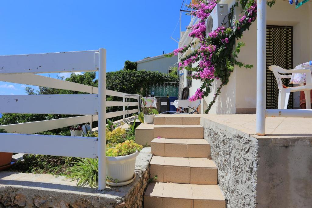 Fotografie z fotogalerie ubytování Apartments by the sea Stanici, Omis - 11379 v destinaci Celina