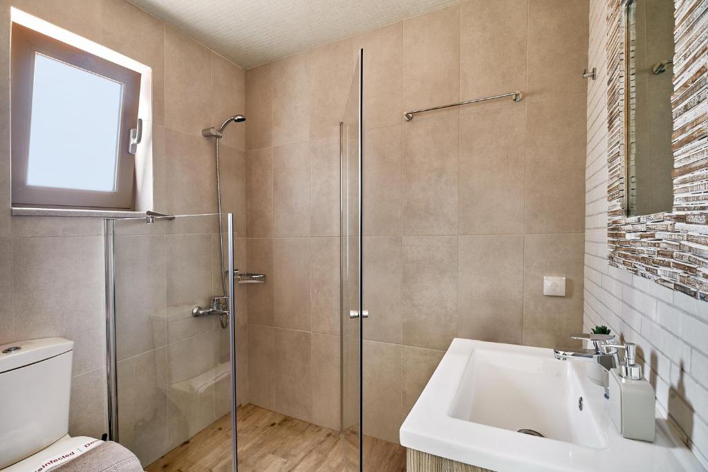 Lydia's Apartments - 19