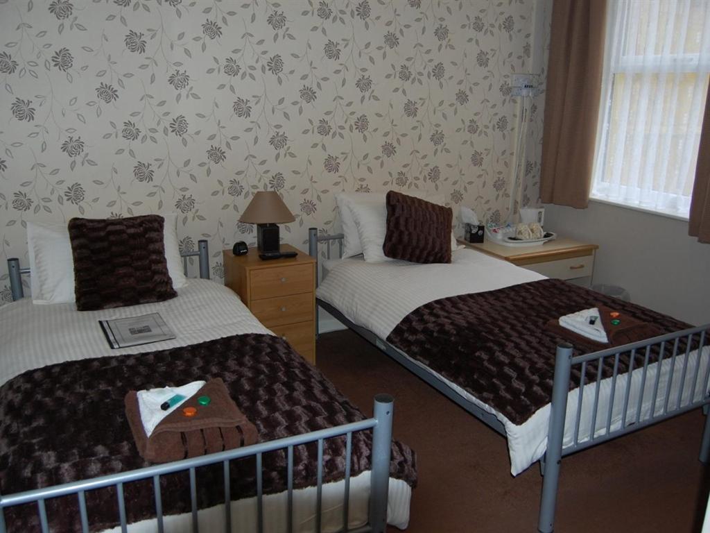 Atlantis Hotel - 