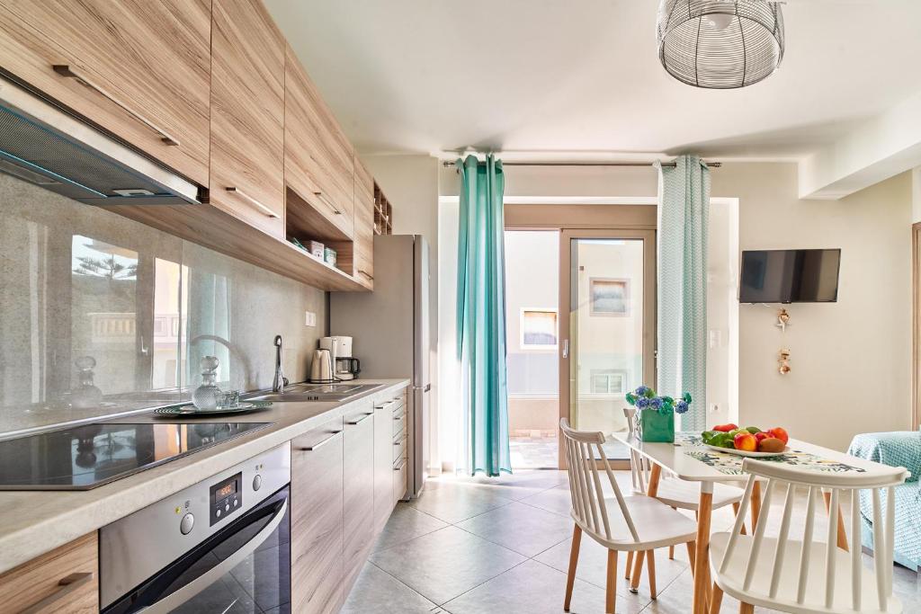 Lydia's Apartments - 9