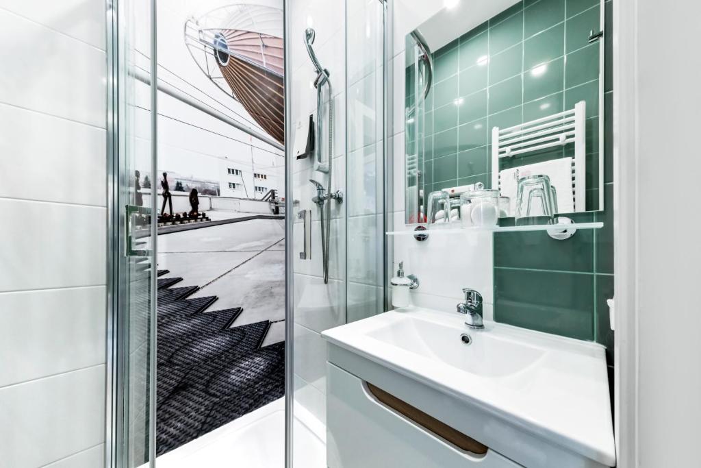 Revelton Studios Prague - Resim 20