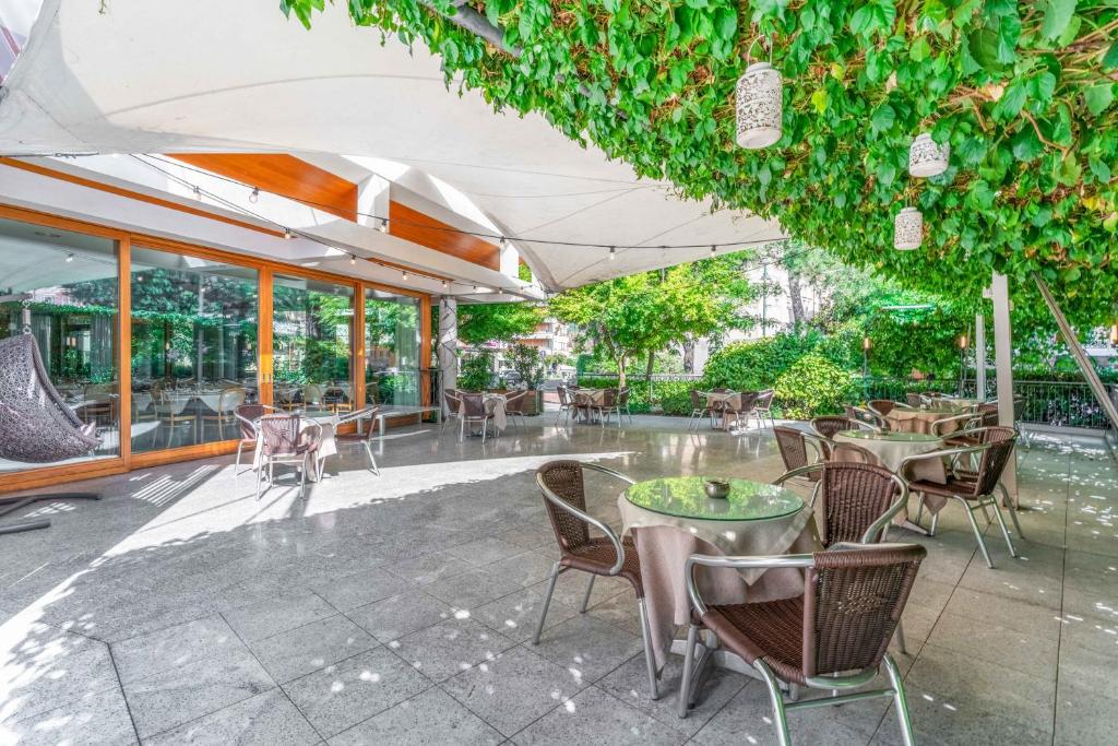 Restaurace v ubytování Albergo Sorriso
