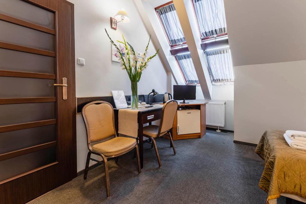 Hotel Pod Kasztanami - Resim 19