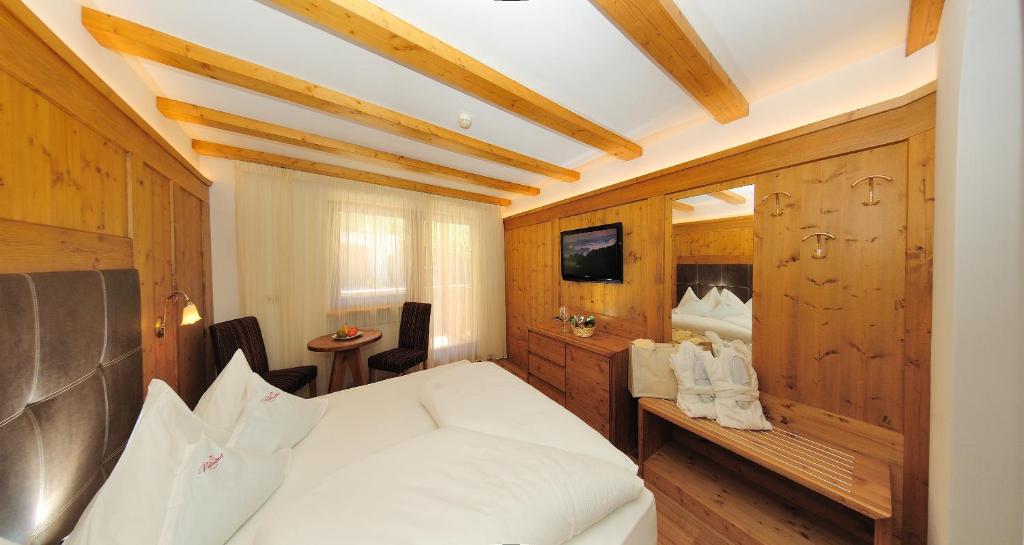 Posteľ alebo postele v izbe v ubytovaní Hotel Rosslaufhof