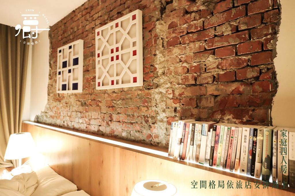 Roots Chew Hotel - Luxe Viervoudige Kamer