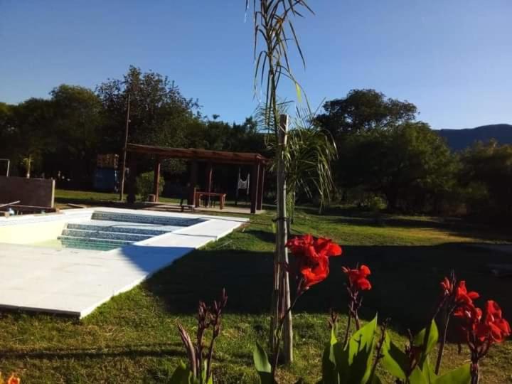 Zahrada ubytování Cabañas Ismiango "Agua de los pajaritos"