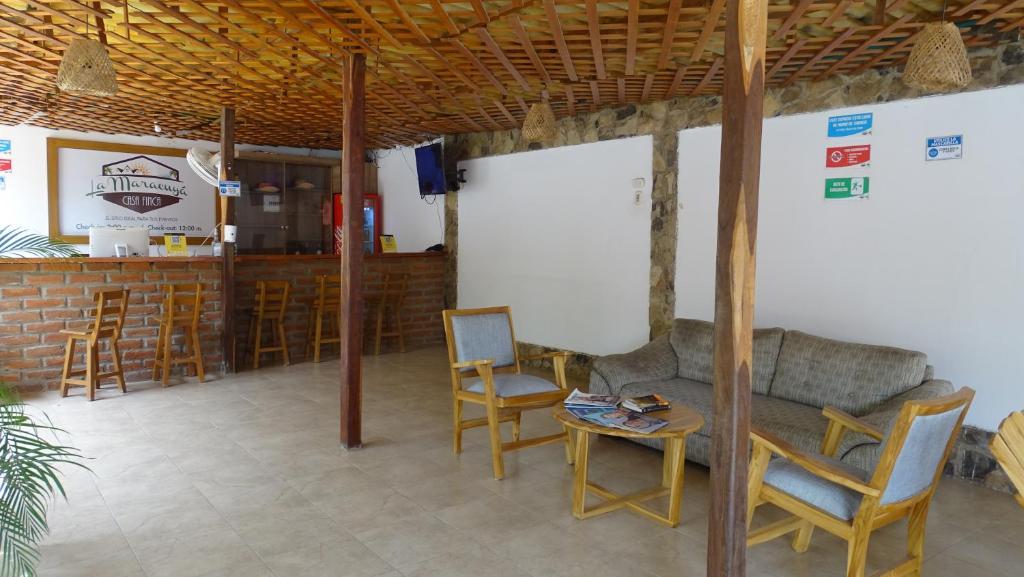 Posezení v ubytování Hotel Casa Finca La Maracuya