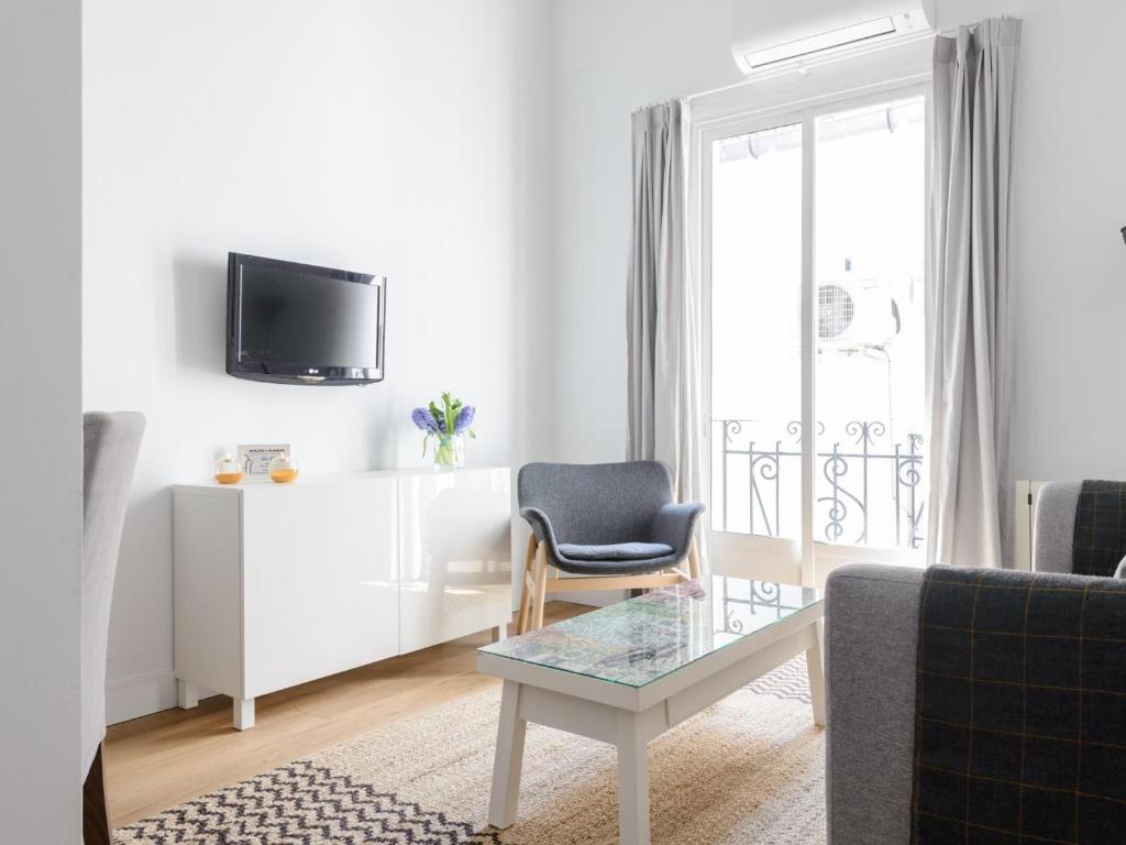 Montaber Apartments - La Paz Market - Two-Bedroom Apartment