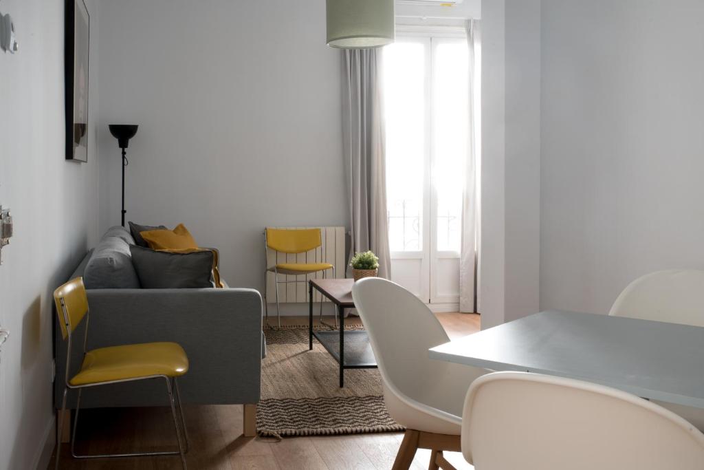 Montaber Apartments - La Paz Market - Two-Bedroom Apartment