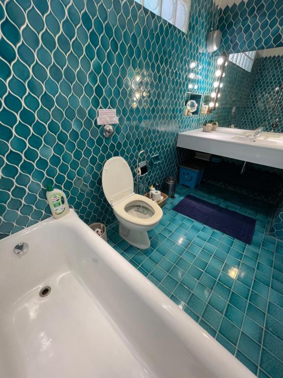 Kúpeľňa v ubytovaní Villa atypique - Vue mer et piscine chauffée
