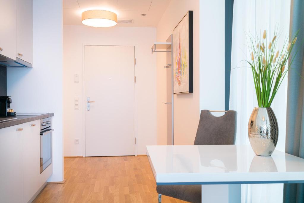 Vienna Residence, Marina Tower - Danube - Resim 44