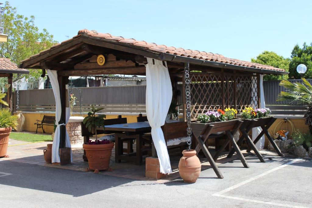 Fotografie z fotogalerie ubytování Hotel Nespolo D'Oro v destinaci Lariano