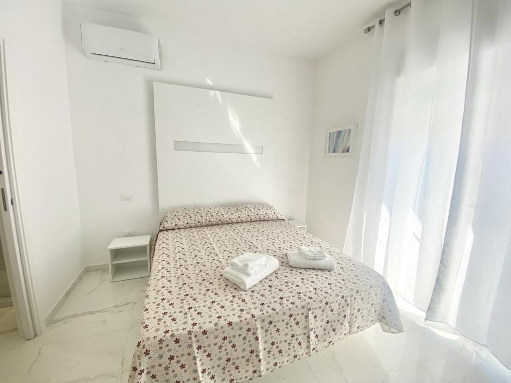 IL VIAGGIATORE RELAIS SUL MARE - 阳台的双人间