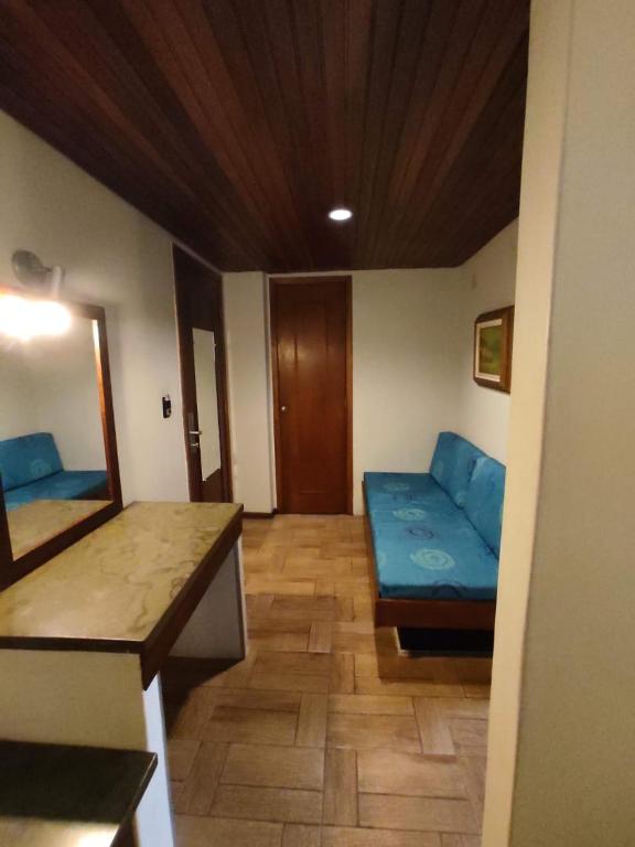 Uma área de estar em Hotel Elo Curitiba