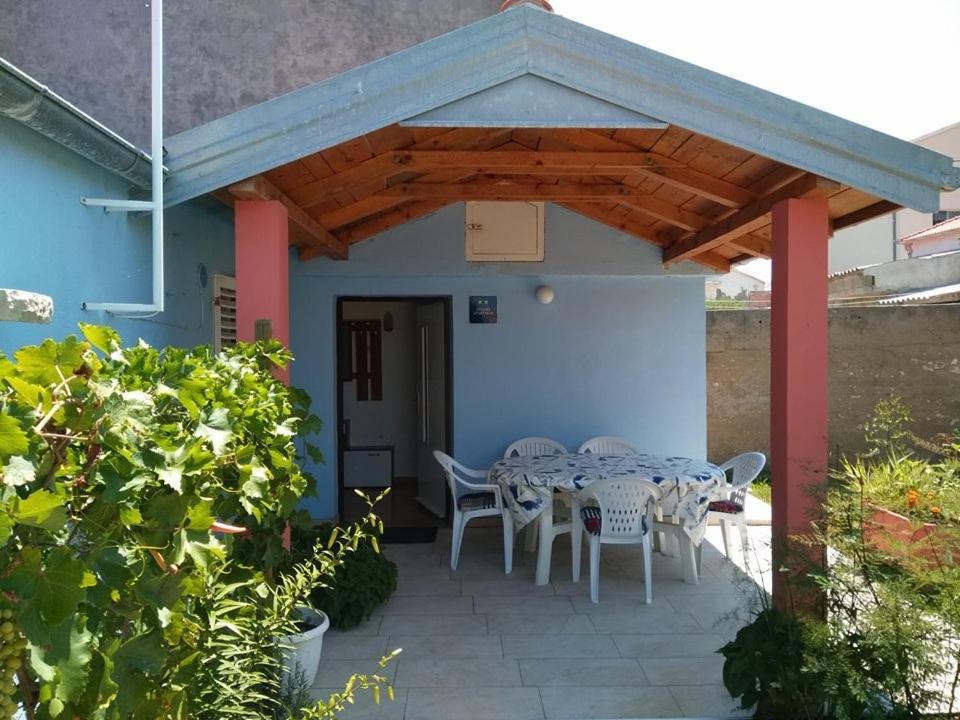 Fotografia z galérie ubytovania Apartments by the sea Razanac, Zadar - 14179 v Ražanaci