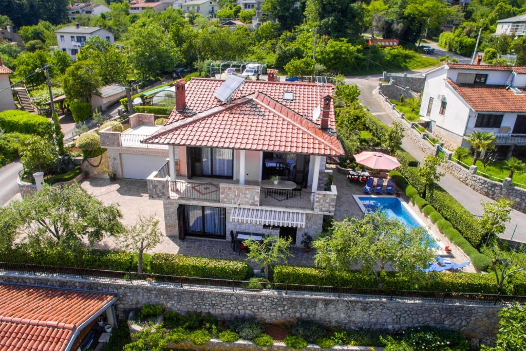Fotografia z galérie ubytovania Apartments with a swimming pool Lovran, Opatija - 14196 v Lovrane