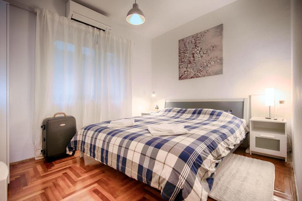 Postel nebo postele na pokoji v ubytování Apartments by the sea Hvar - 14197