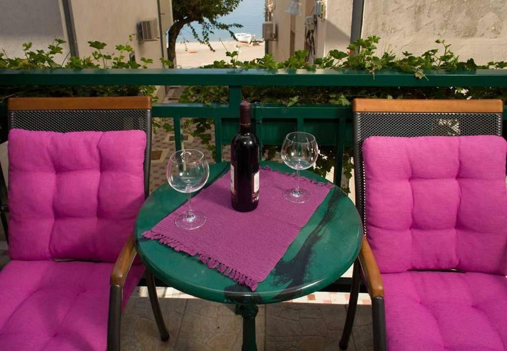 Fotografie z fotogalerie ubytování Seaside holiday house Promajna, Makarska - 14445 v destinaci Promajna