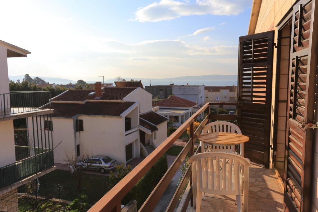 Balkón alebo terasa v ubytovaní Apartments with a parking space Kastel Stari, Kastela - 16344