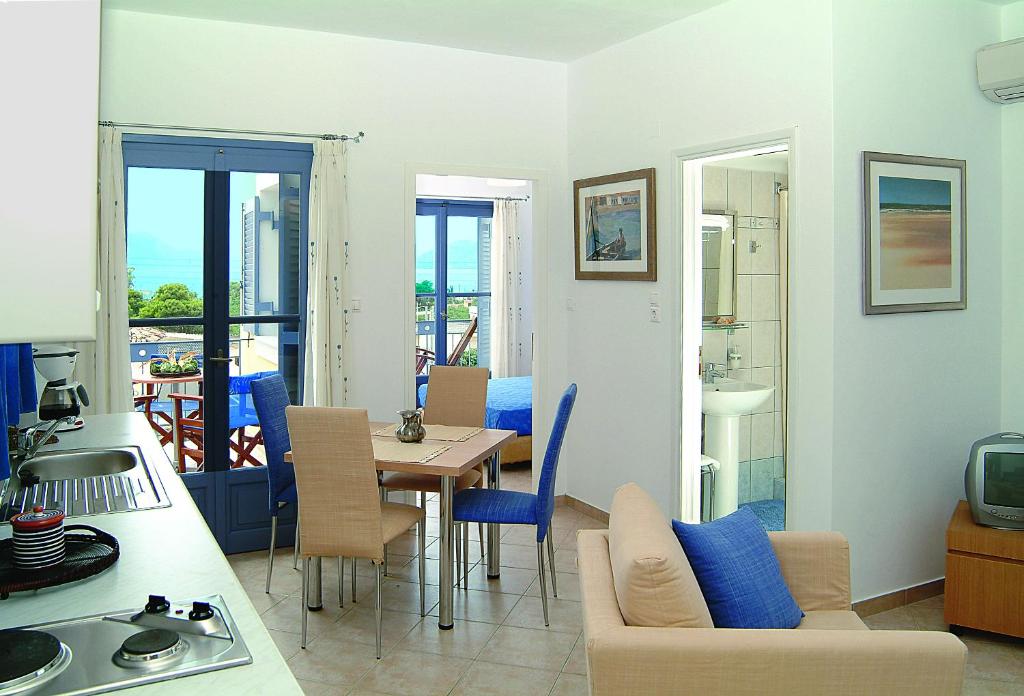 Fistikies Holiday Apartments - 5