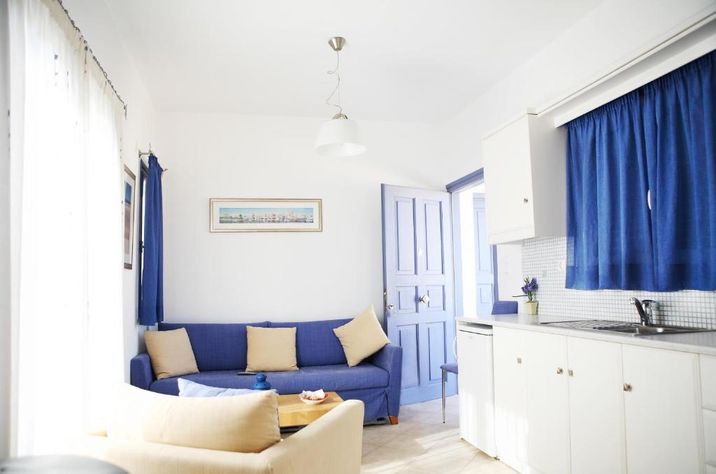 Fistikies Holiday Apartments - 11