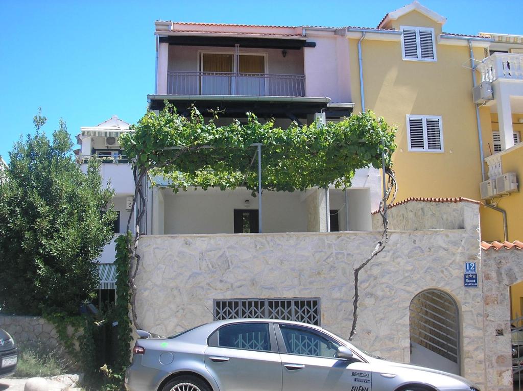 Fotografie z fotogalerie ubytování Apartments by the sea Tribunj, Vodice - 16516 v destinaci Tribunj
