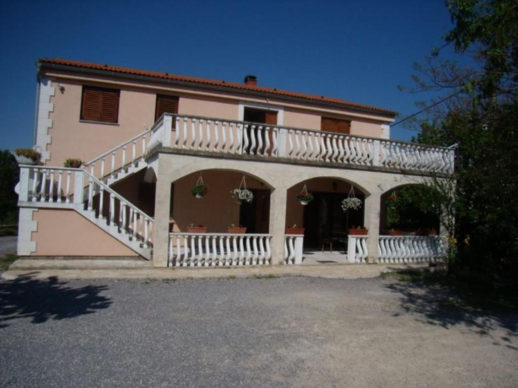Fotografia z galérie ubytovania Apartments with a parking space Pridraga - Cuskijas, Novigrad - 16480 v destinácii Pridraga