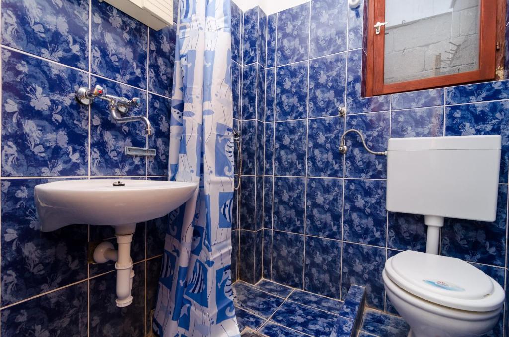 Koupelna v ubytování Apartments by the sea Cove Pjestata, Peljesac - 14440