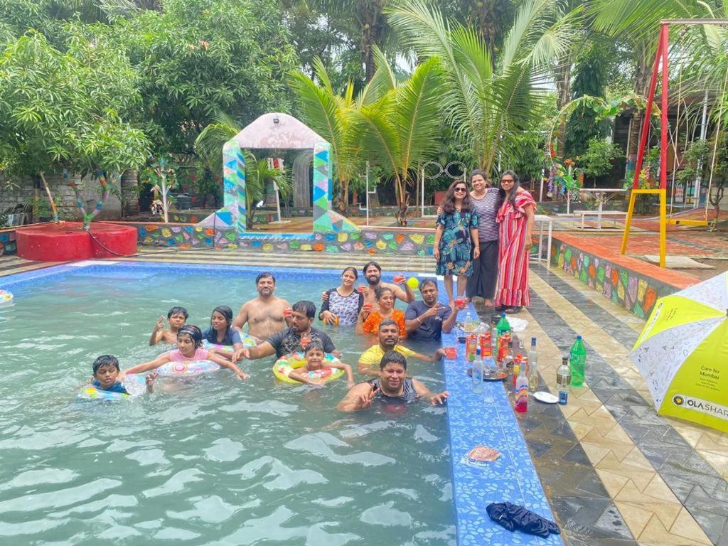 Farm Stay The Sainik Farmhouse, Badlapur, India