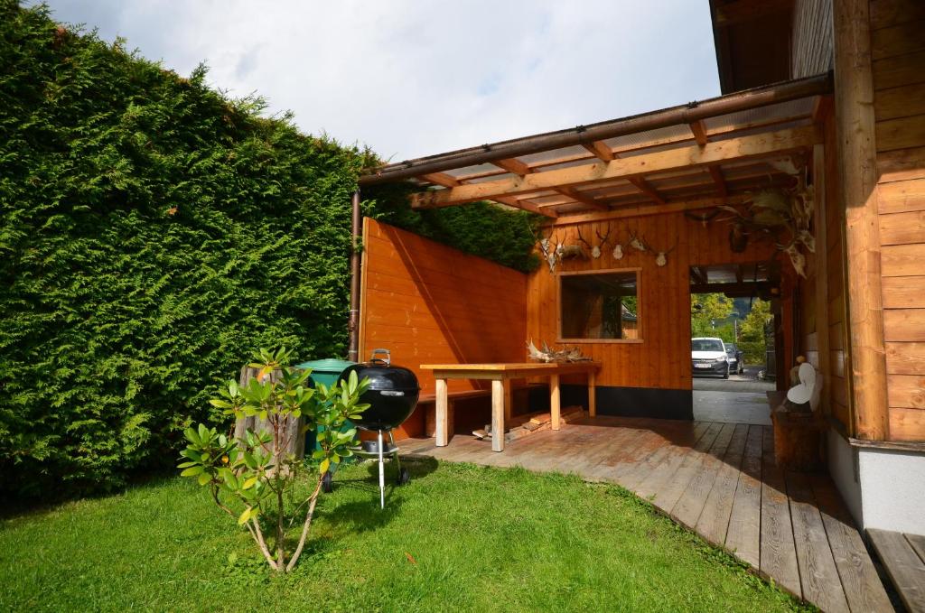 Zahrada ubytování Chalet Yulia
