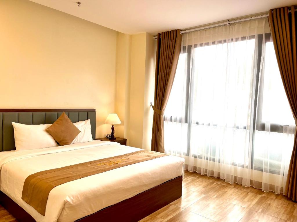 CAT BA ROSALIA HOTEL photo
