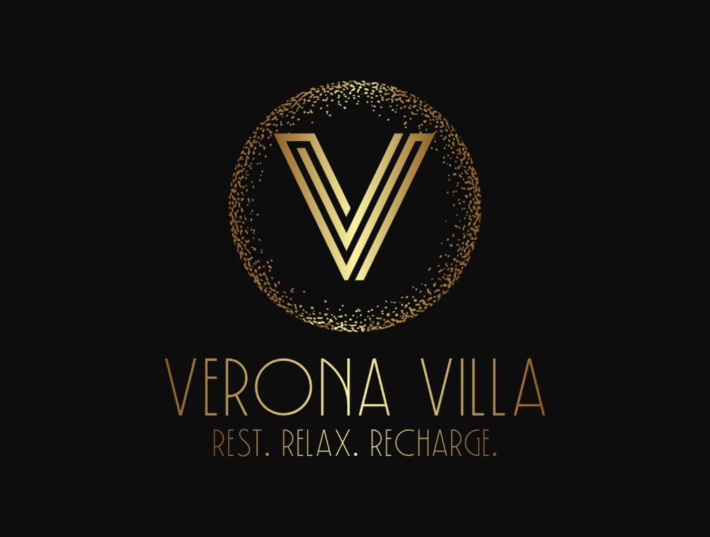 Verona Villa Jericho - Housity