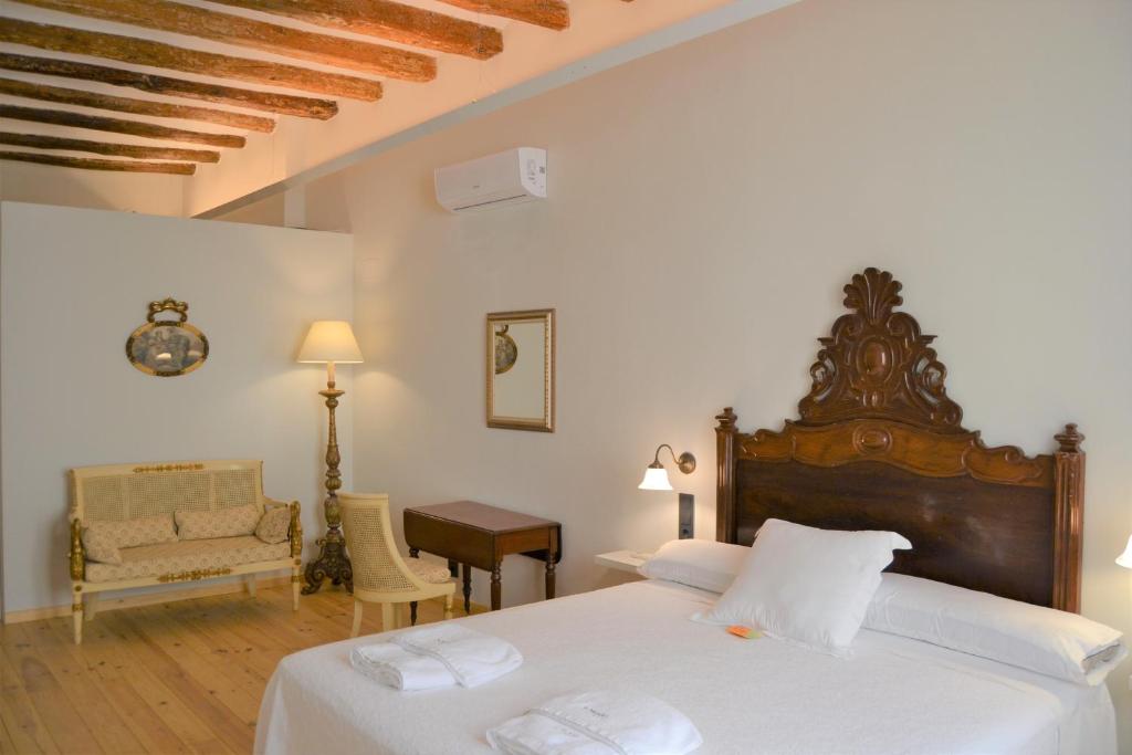 Lo Palauet de la Muralla - Superior Suite