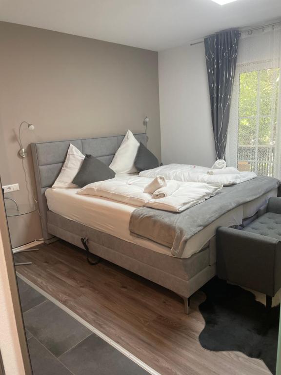 Postel nebo postele na pokoji v ubytování Hotel Il David