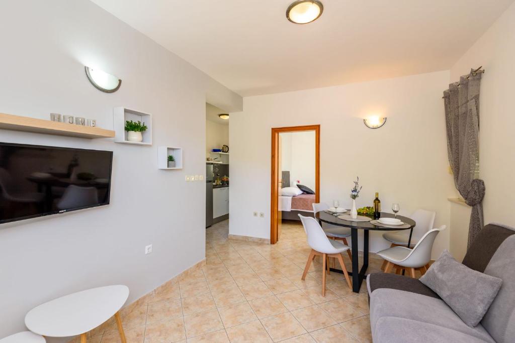 Kuchyňa alebo kuchynka v ubytovaní Apartments Bjelis