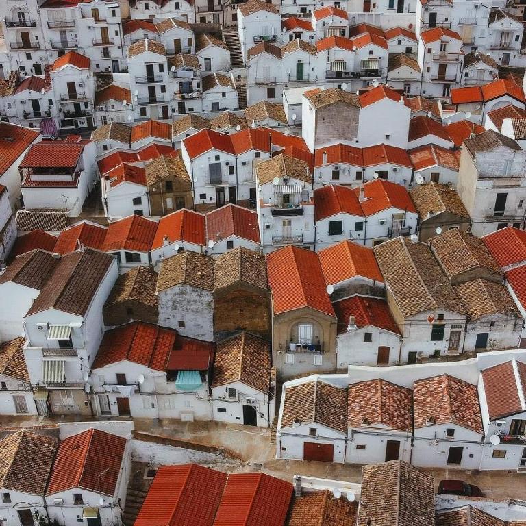 Nespecifikovaný výhled na destinaci Pisticci nebo výhled na město při pohledu z prázdninového domu