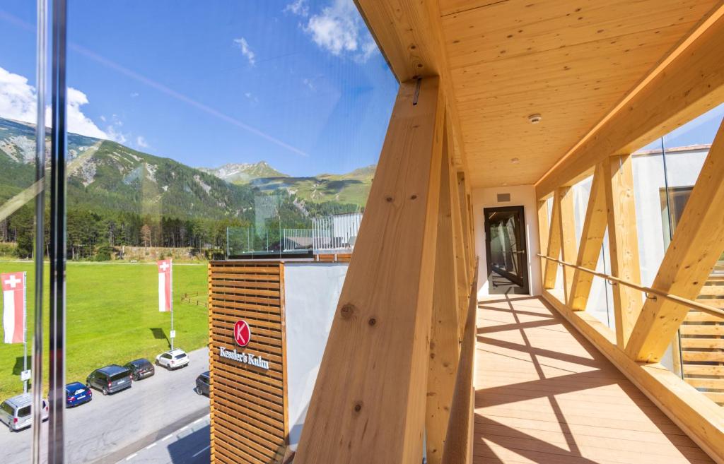 Nespecifikovaný výhled na hory nebo výhled na hory při pohledu z hotelu