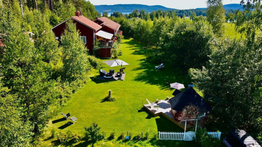 an aerial view of a yard with a house at Kullerbacka Gästhus in Segersta