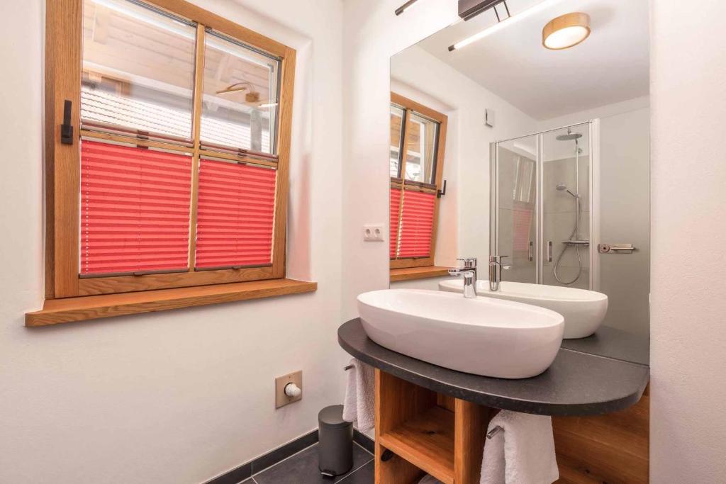 Koupelna v ubytování Hotel Garni zum Schwan