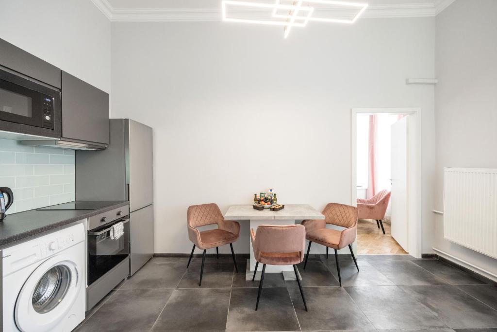 Prime Star Fashion street modern luxury apartments - Resim 15