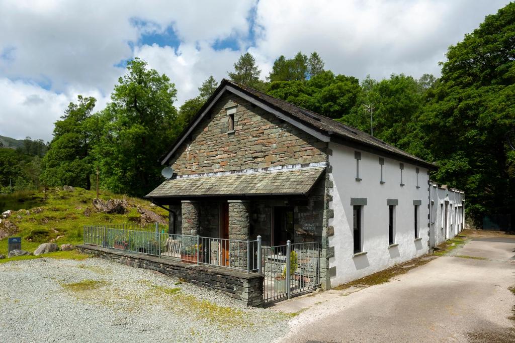 Keiras Cottage - Three-Bedroom House
