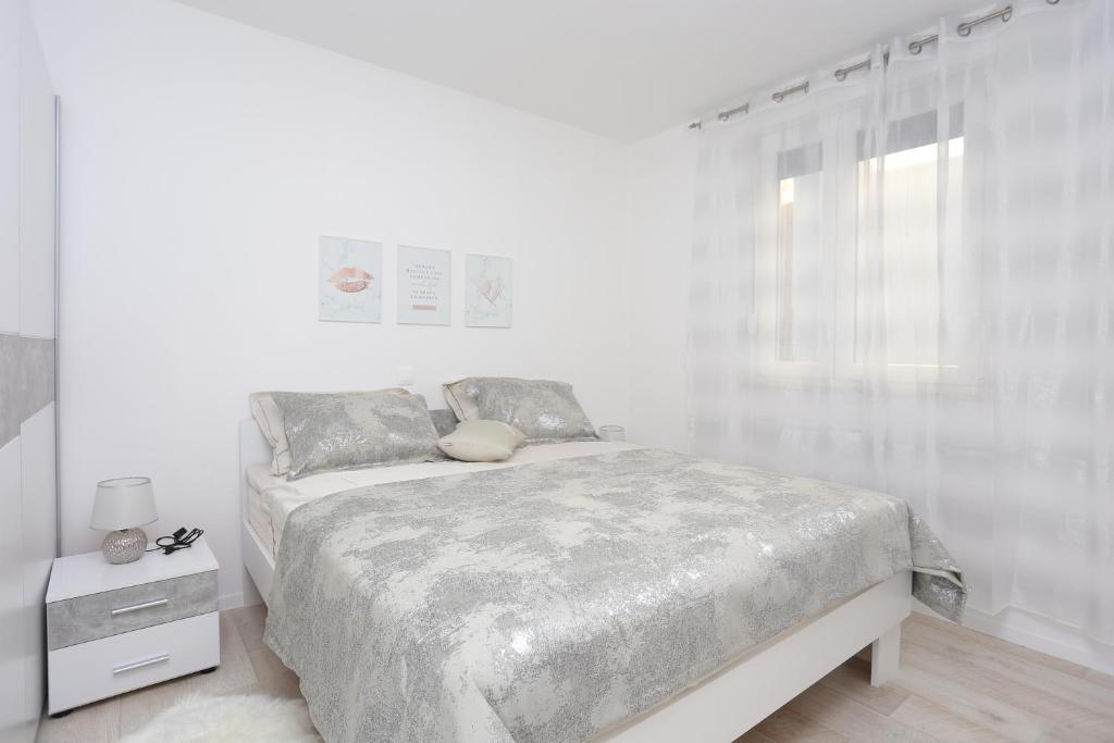 Fotografie z fotogalerie ubytování Apartments with a parking space Solin, Split - 16614 v destinaci Solin