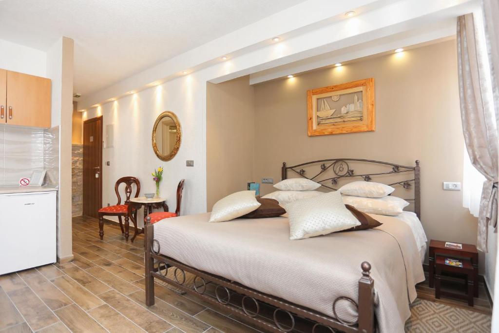 Fotografia z galérie ubytovania Apartments with a parking space Split - 16810 v Splite