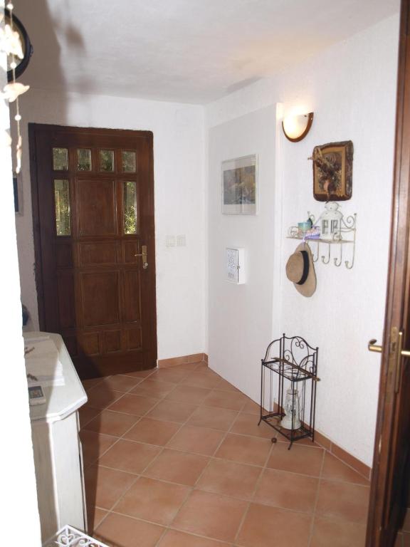 Fotografia z galérie ubytovania Apartments by the sea Vir - Kozjak, Vir - 16734 vo Viry